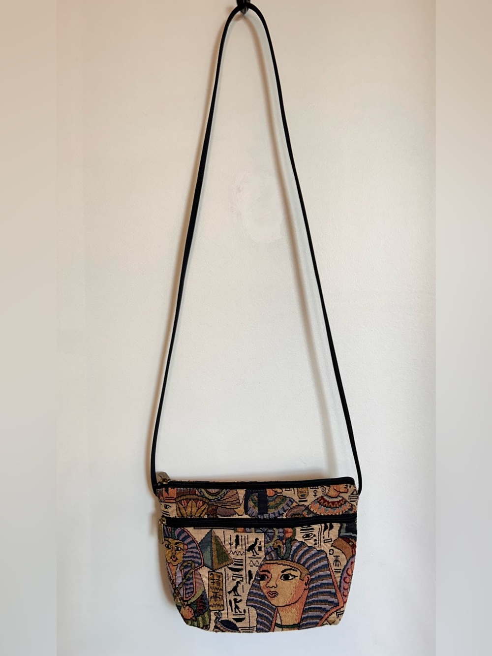 NWOT DANNY K. USA WOVEN EGYPTIAN INSPIRED CROSS BODY BAG